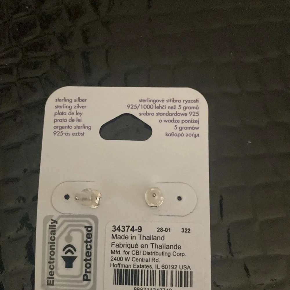 Claire’s Sterling Silver Unicorn 🦄 Earrings